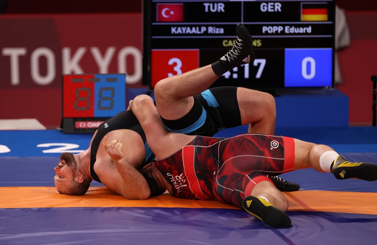 Milli güreşçi Rıza Kayaalp'a yarı finalde zorlu rakip