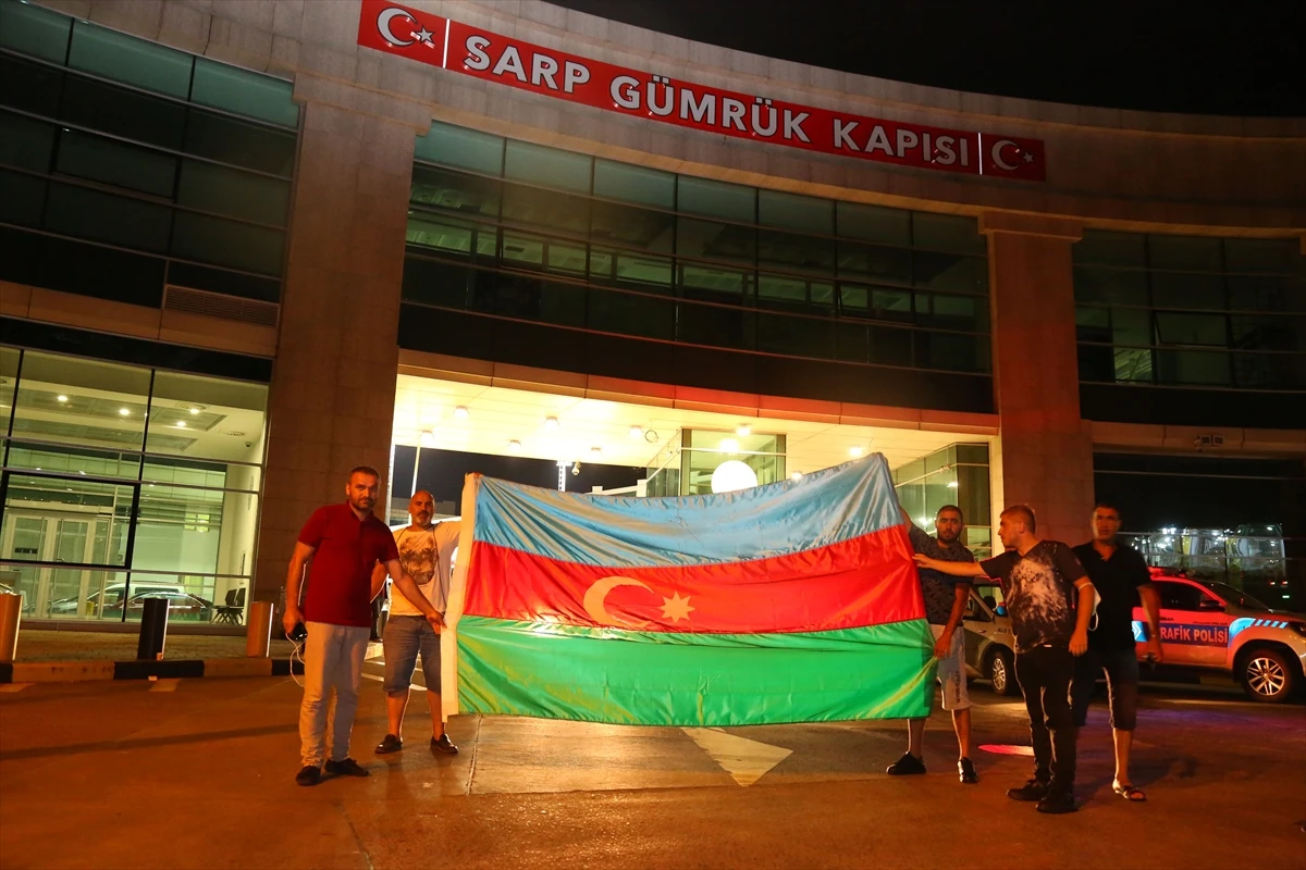 Yangınla mücadele için Azerbaycan'dan gelen ekip Türkiye'de