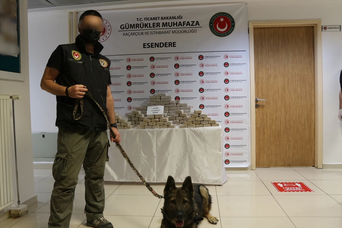 Hakkari'de 71 kilo eroin ele geçirildi