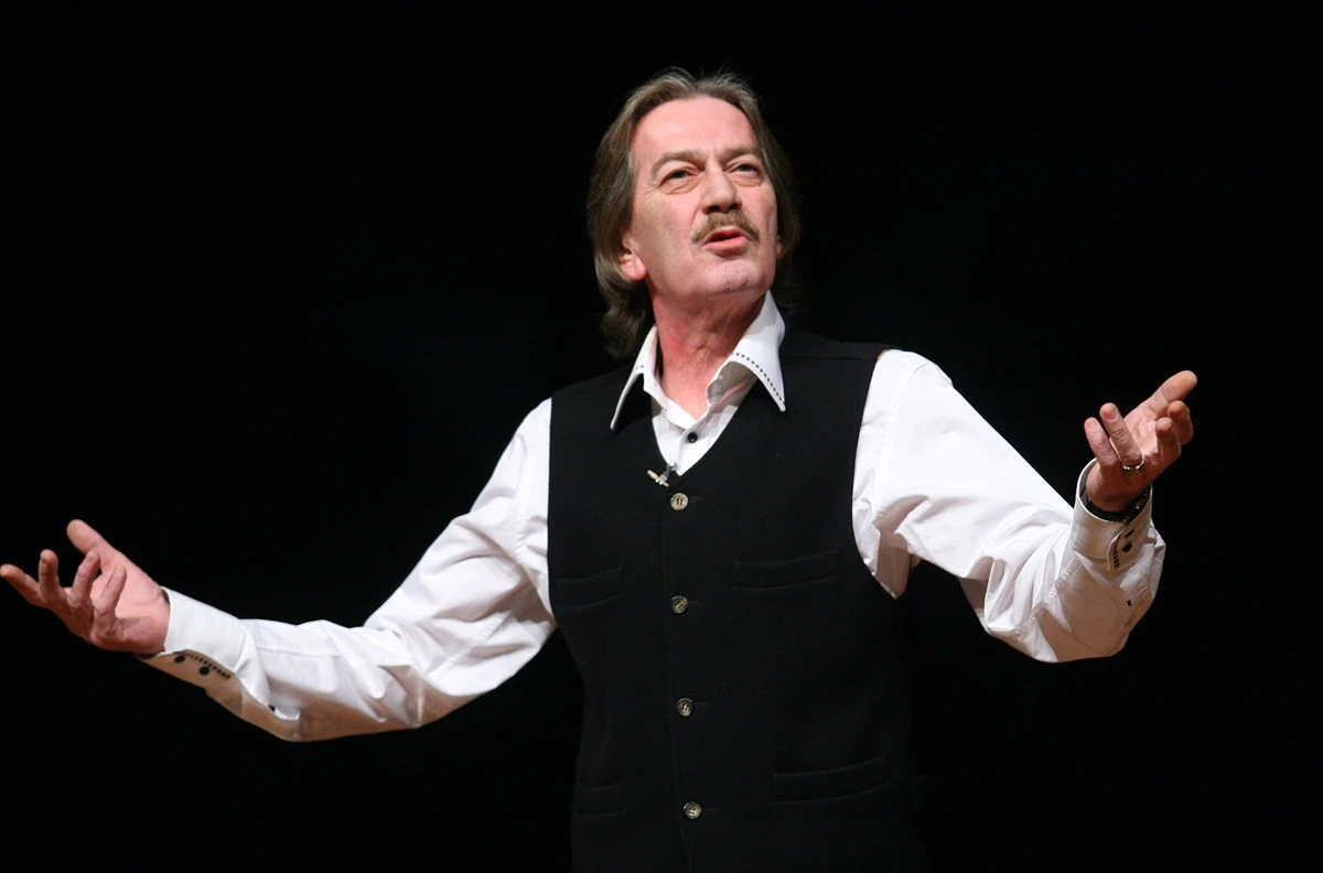 Son dakika: Ferhan Şensoy hayatını kaybetti