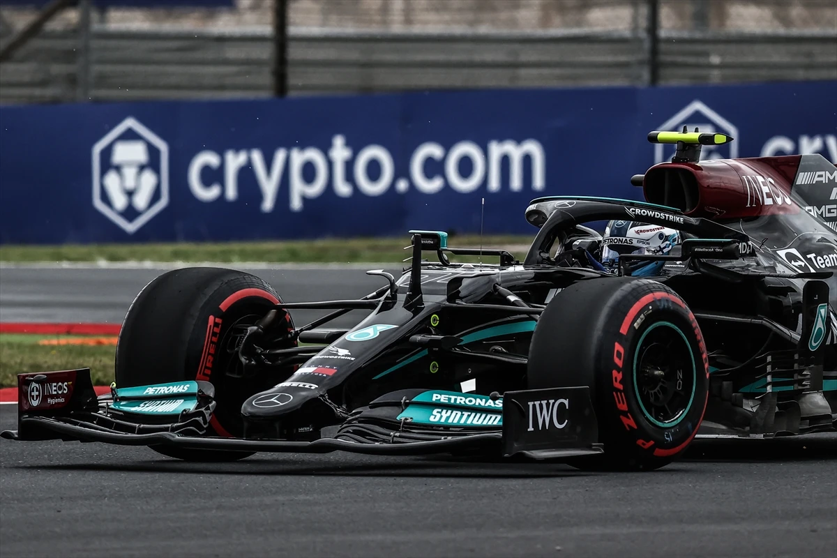 Formula 1 Türkiye GP'sinde pole pozisyonu Valtteri Bottas'ın
