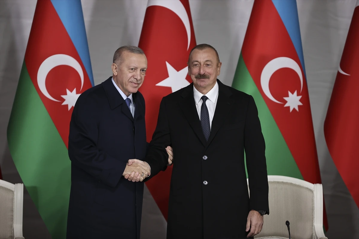 Erdoğan'dan 'geri adım attı' iddialarına sert cevap: Taarruzdayım, kitabımda yok