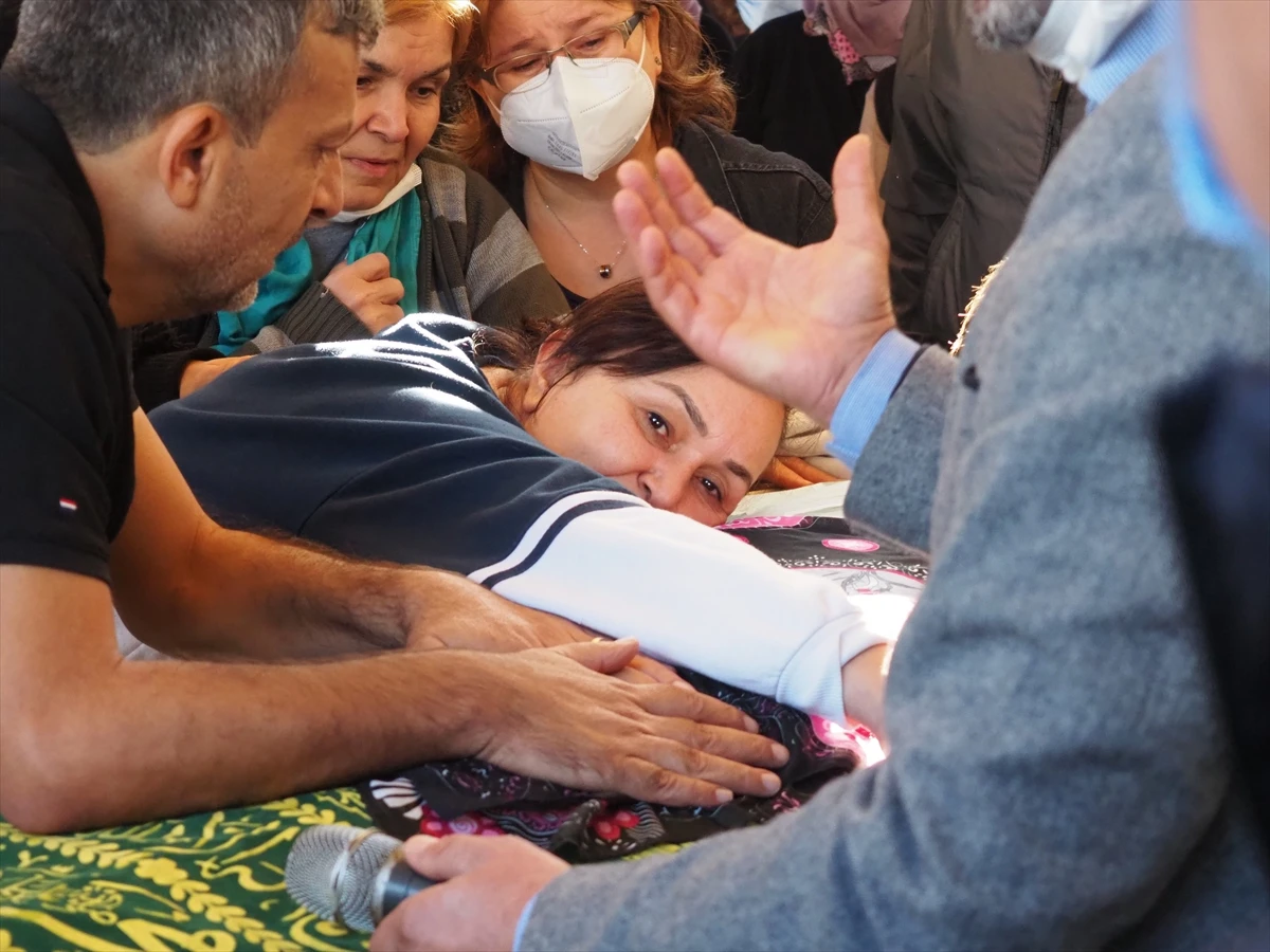 Gözyaşları Şebnem Şirin için aktı! Acılı aile ayakta durmakta zorlandı