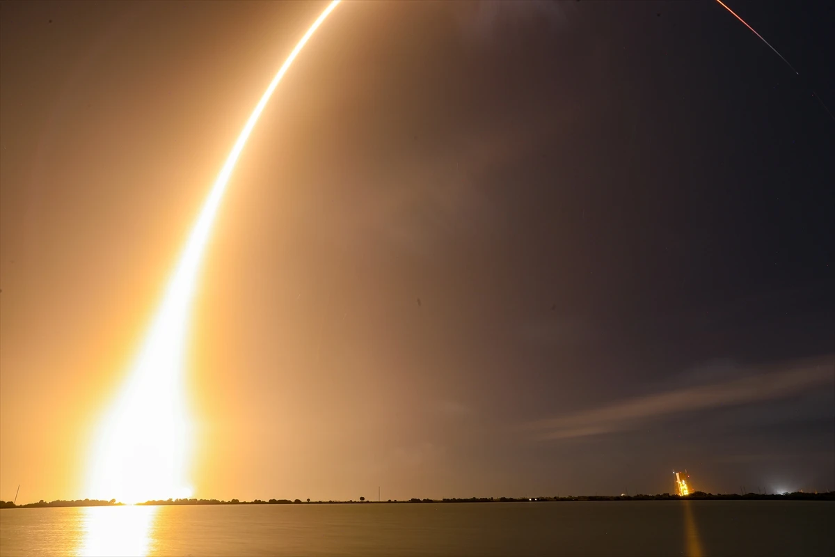 Son dakika... TÜRKSAT 5B Florida'dan fırlatıldı