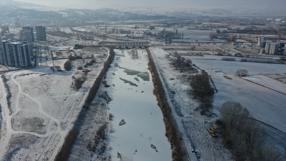 Sıfırın altında 30'a yaklaştı! İşte Türkiye'nin en soğuk yeri