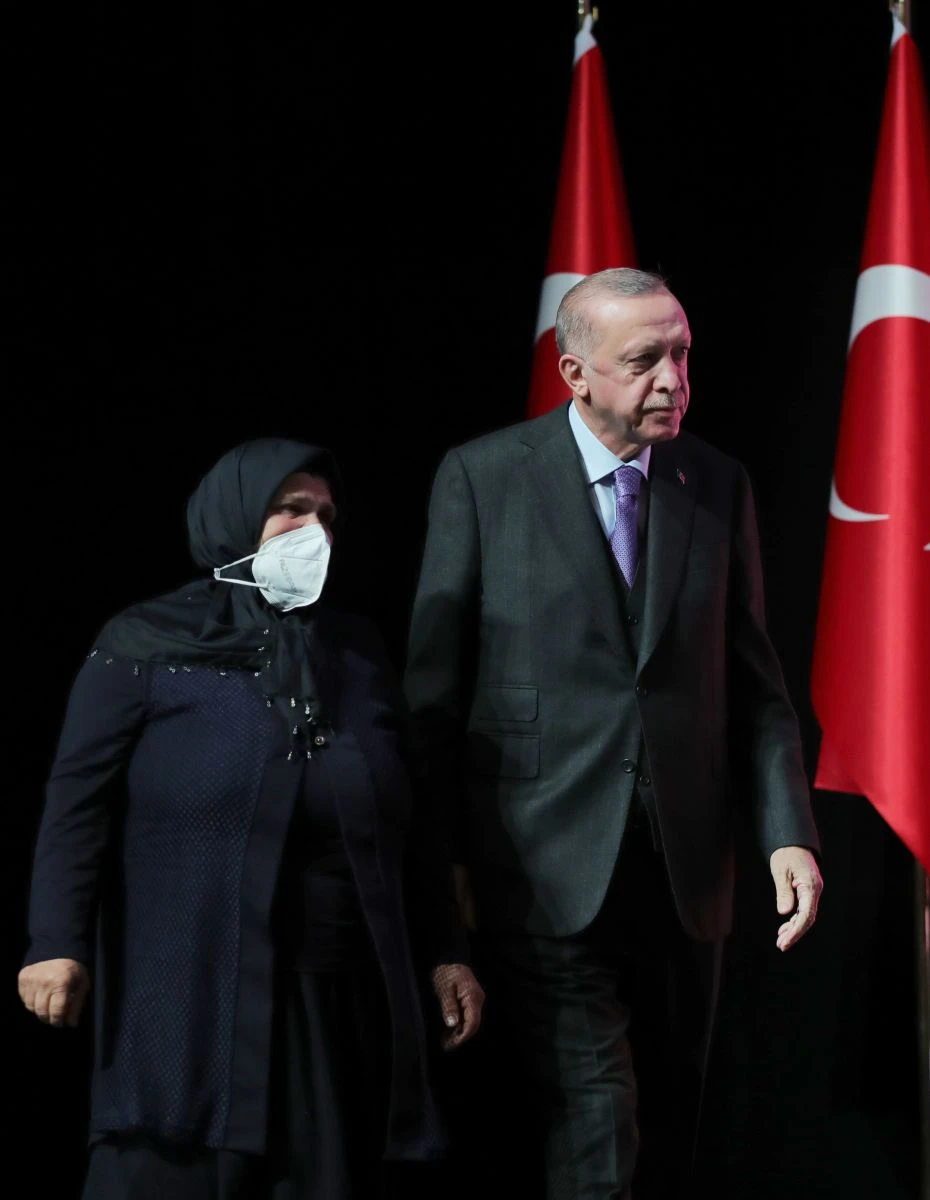 Cumhurbaşkanı Erdoğan "Kesişme; İyi ki Varsın Eren" filmini izledi