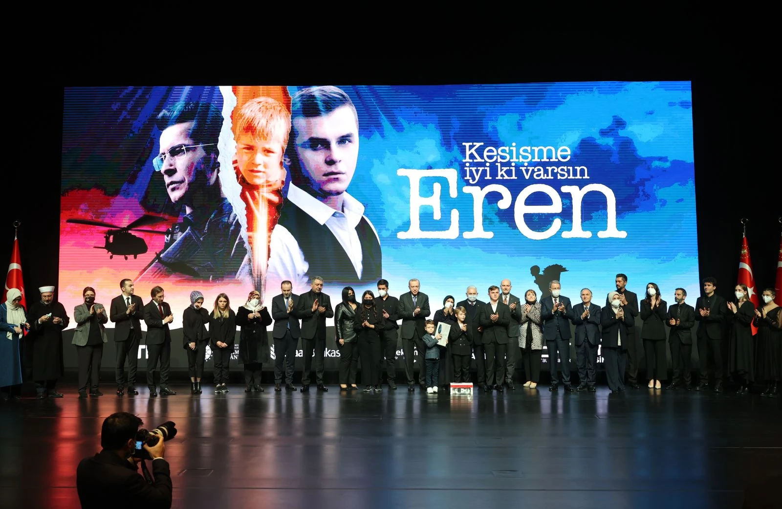 Cumhurbaşkanı Erdoğan "Kesişme; İyi ki Varsın Eren" filmini izledi