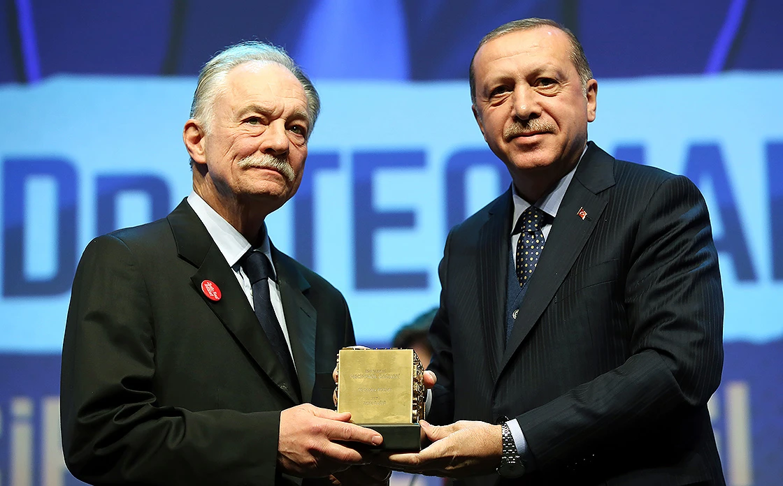 Prof. Dr. Teoman Duralı vefat etti