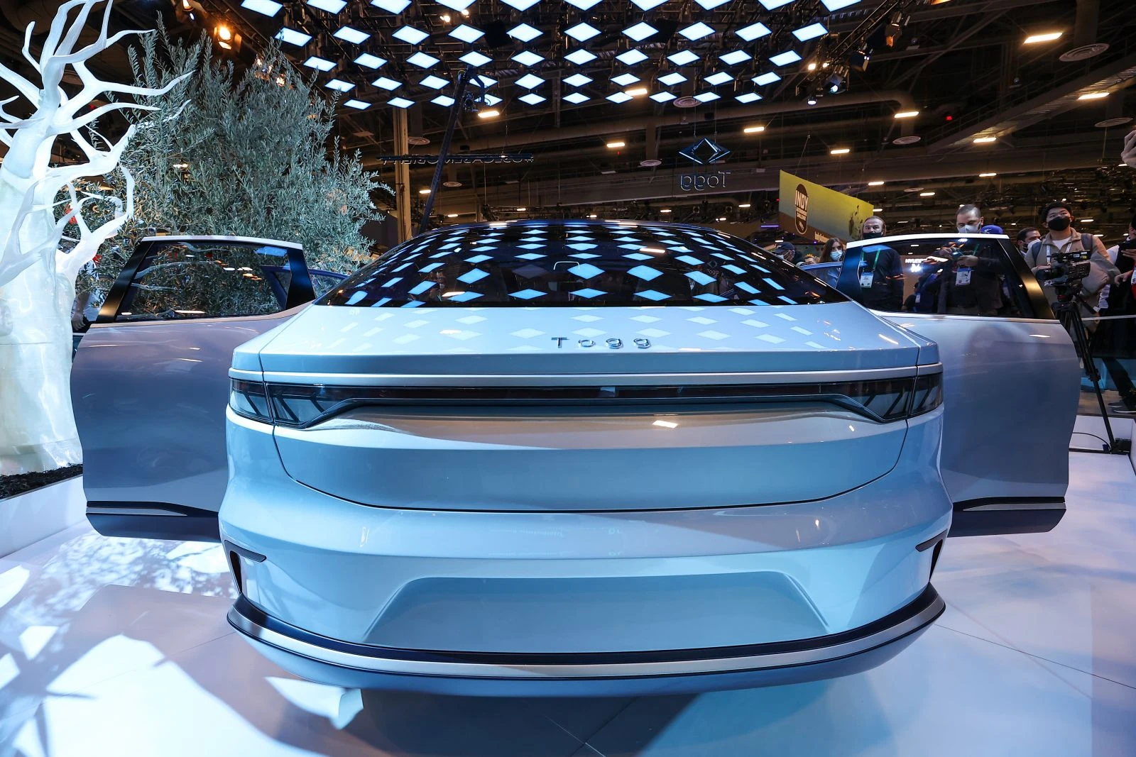 TOGG dünya sahnesine çıktı! Türkiye’nin otomobilini Gürcan Karakaş ABD'de anlattı