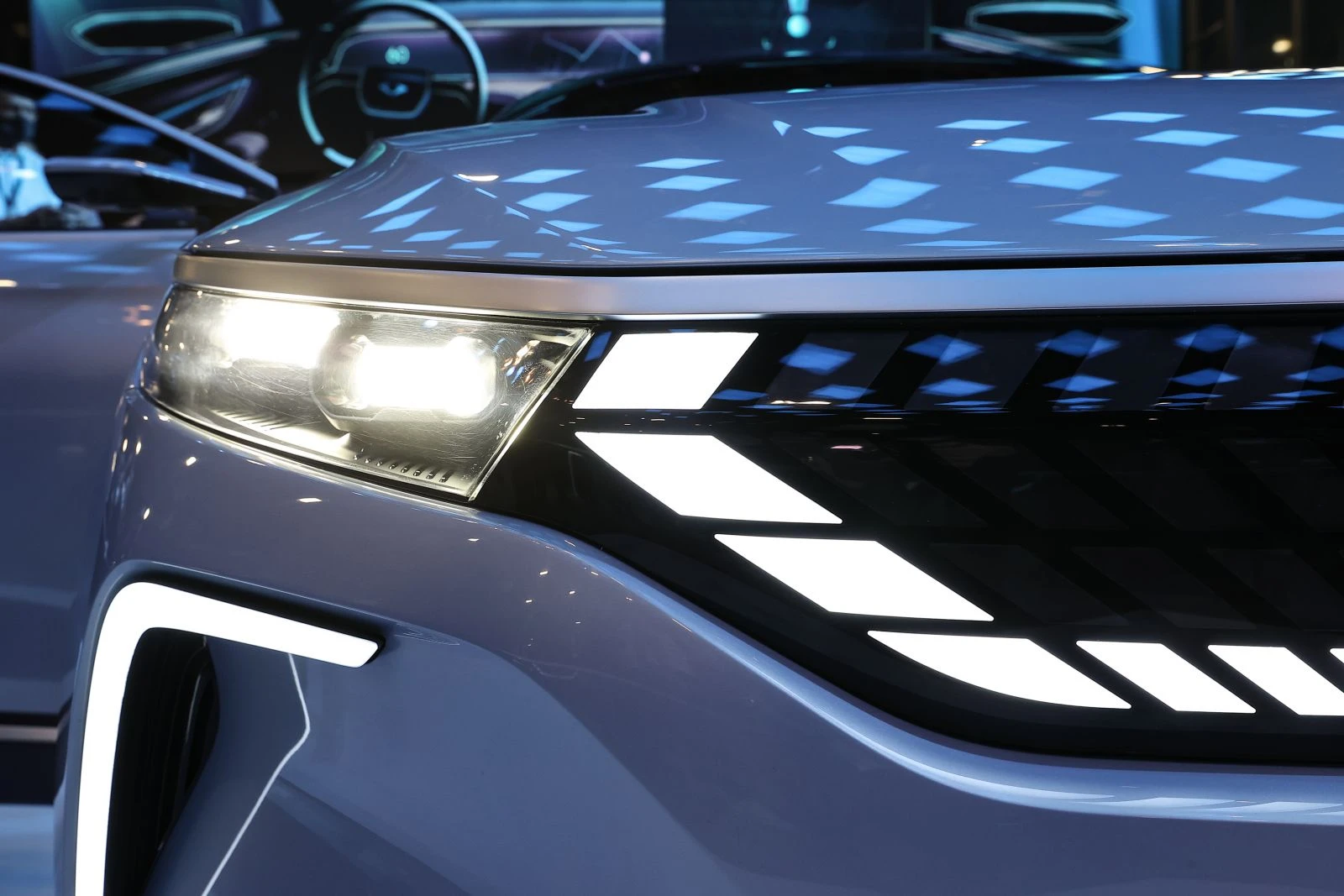 TOGG dünya sahnesine çıktı! Türkiye’nin otomobilini Gürcan Karakaş ABD'de anlattı