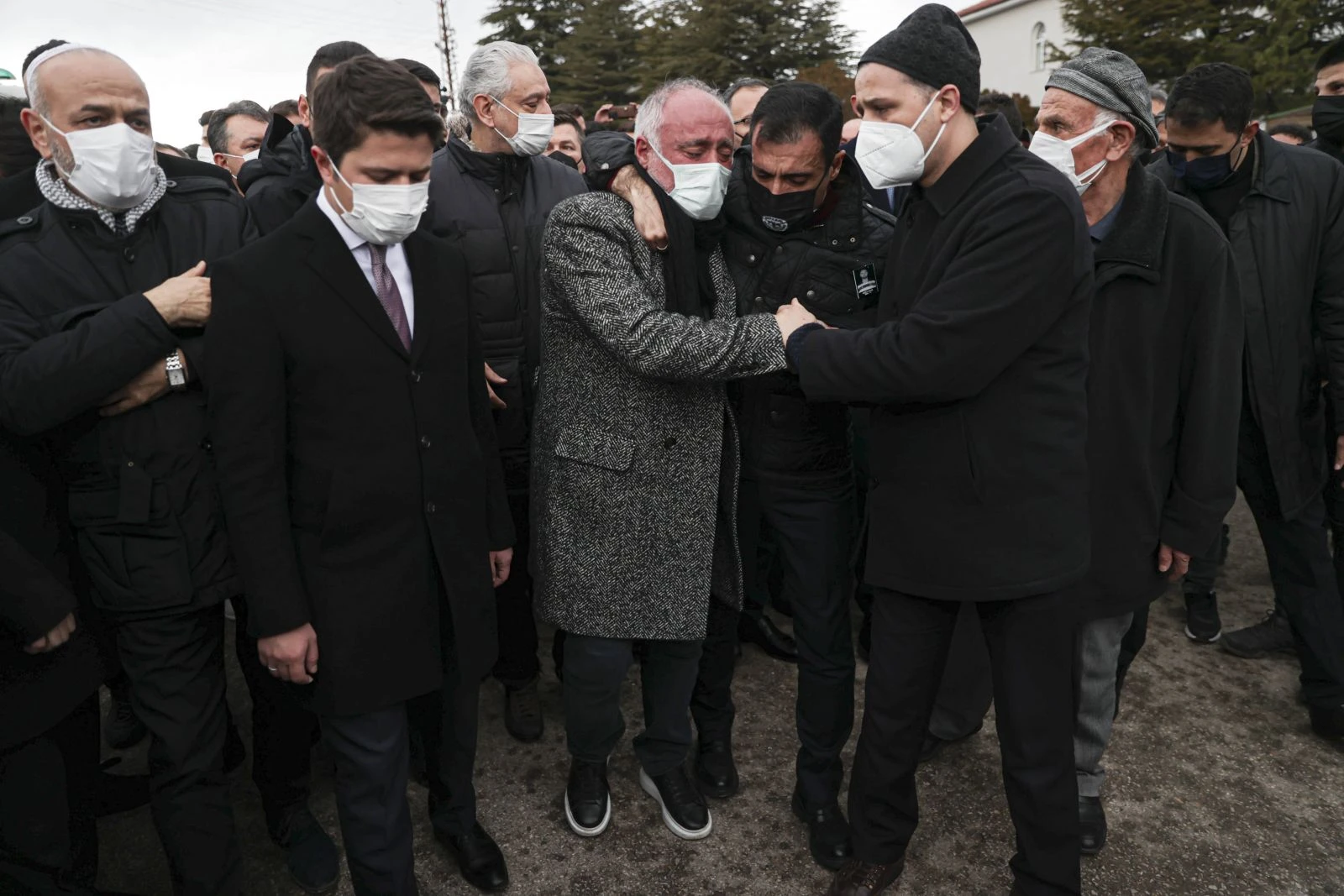 Ahmet Çalık’ın babası Ali Çalık’tan yürek dağlayan sözler: Yetim bıraktın beni oğlum