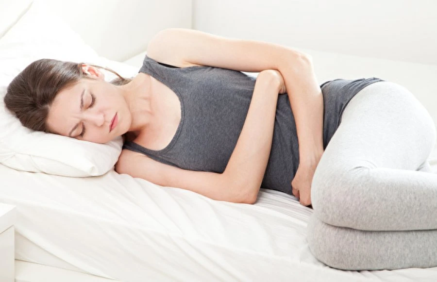 Çikolata kistinin belirtileri nelerdir? (Çikolata kisti tedavisi ne, zararı var mı)