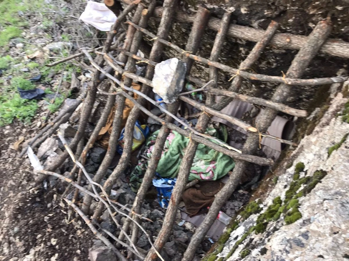 TSK paylaştı, yemeklerini bırakıp kaçmışlar