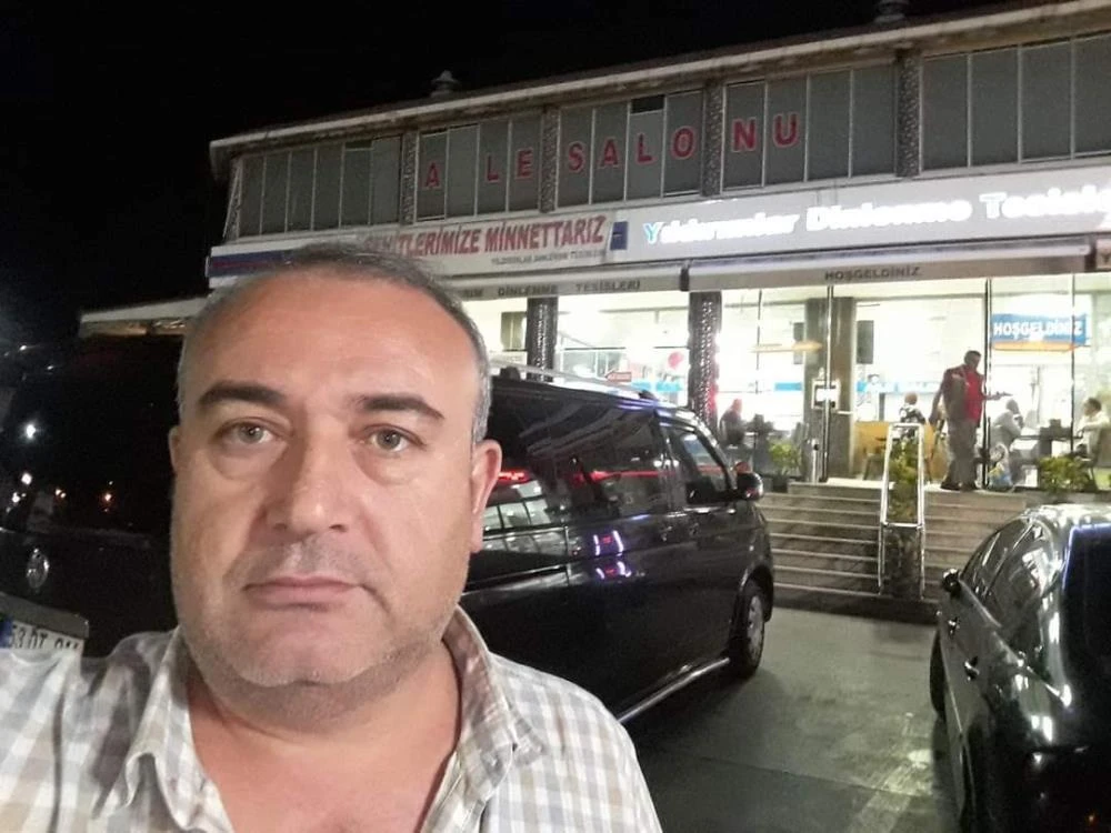 Pendik’te bir genç annesiyle görüşen adamı öldürdü