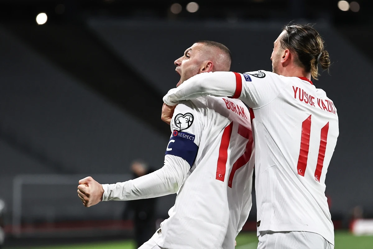 Türkiye Hollanda'yı 4-2 mağlup etti