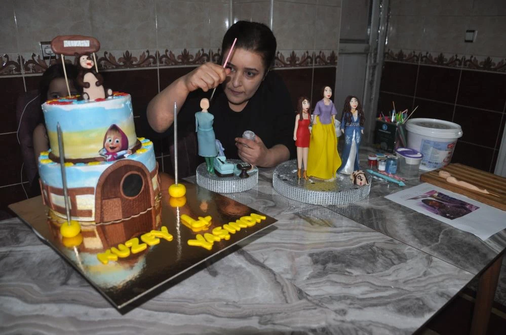 Evinin mutfağını atölyeye çeviren kadın yurtdışından da sipariş alıyor