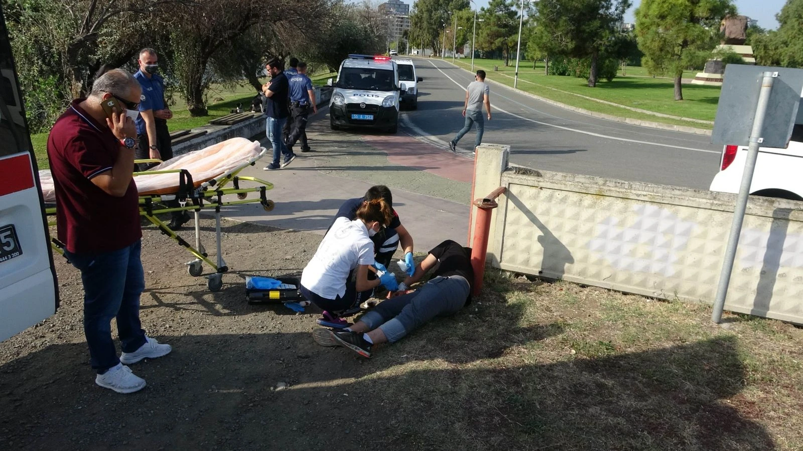 Samsun'da genç bilekleri kesilmiş halde baygın bulundu