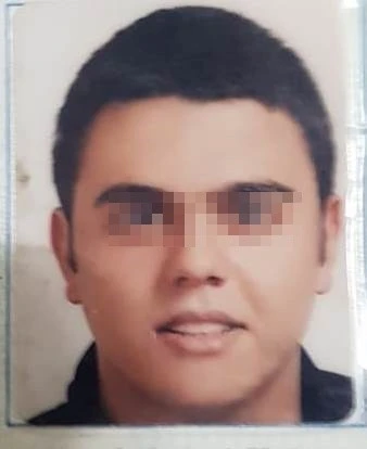 Amcasını öldürdü, trafik polislerine teslim oldu