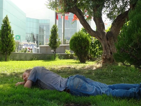 Bonzai tuzağına düşen yabancıların yürek burkan halleri