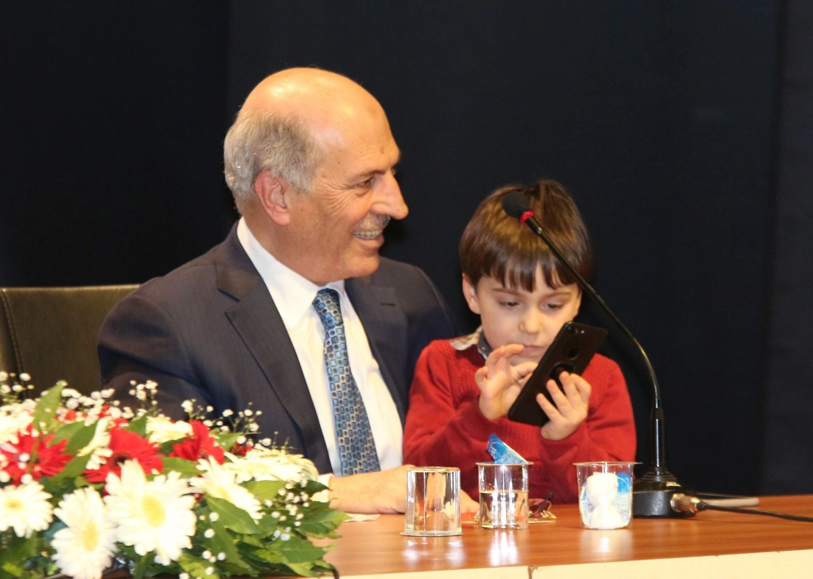 Türkiye Gazetesi yazarları Trabzon’da okuyucularıyla buluştu