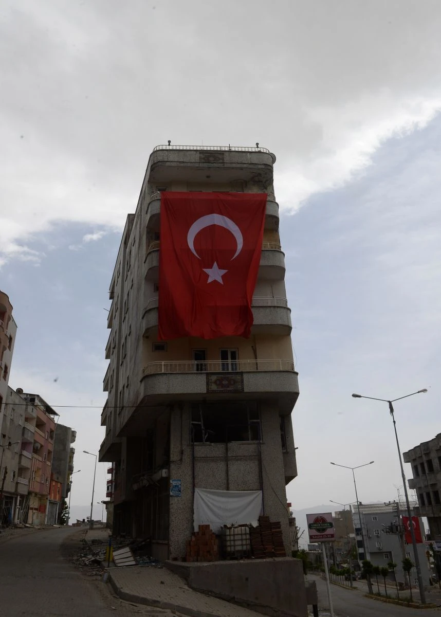 Şırnak'ta operasyonlara bayraklı destek