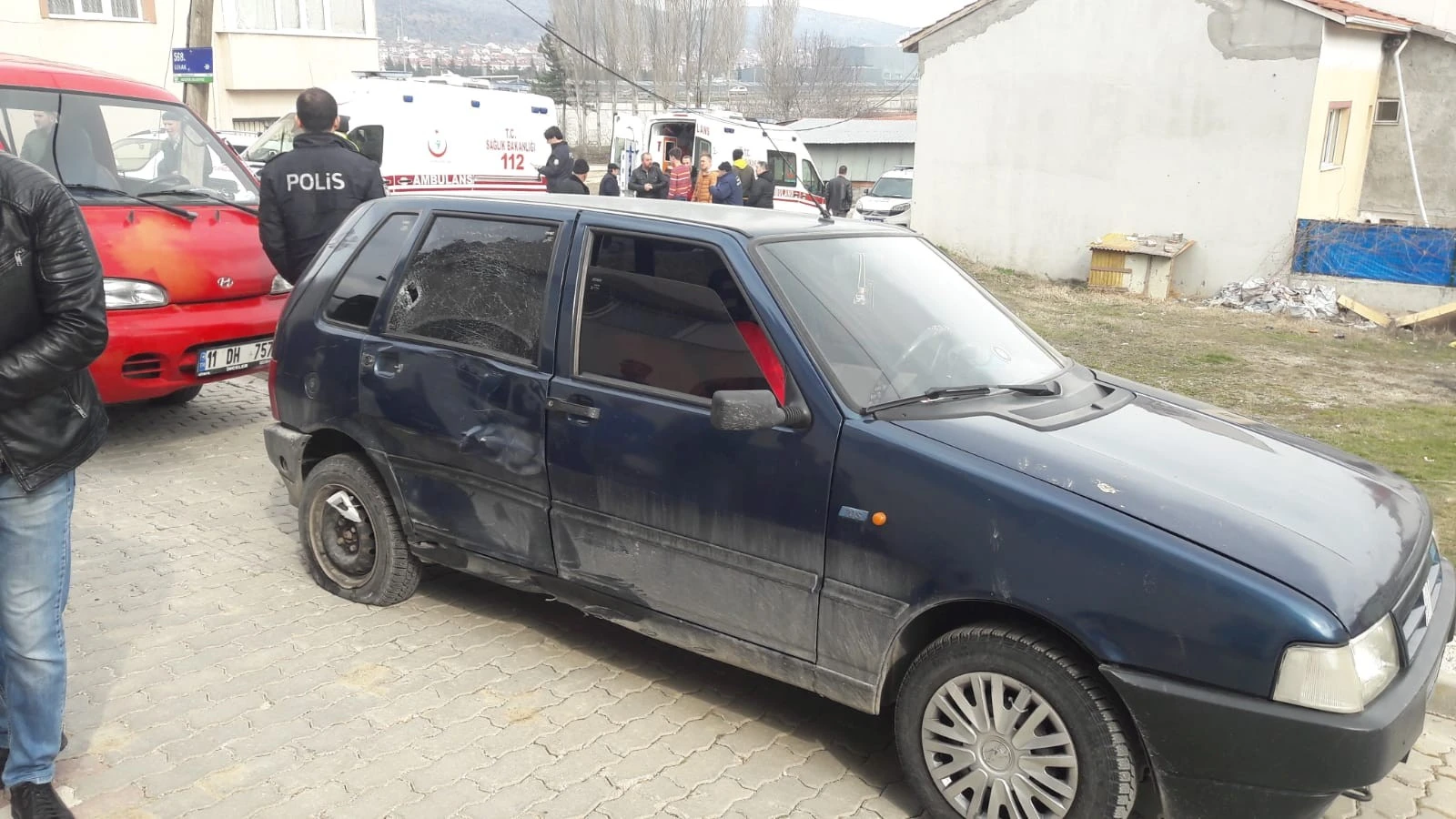 Otomobil ile motosiklet çarpıştı; 2 yaralı