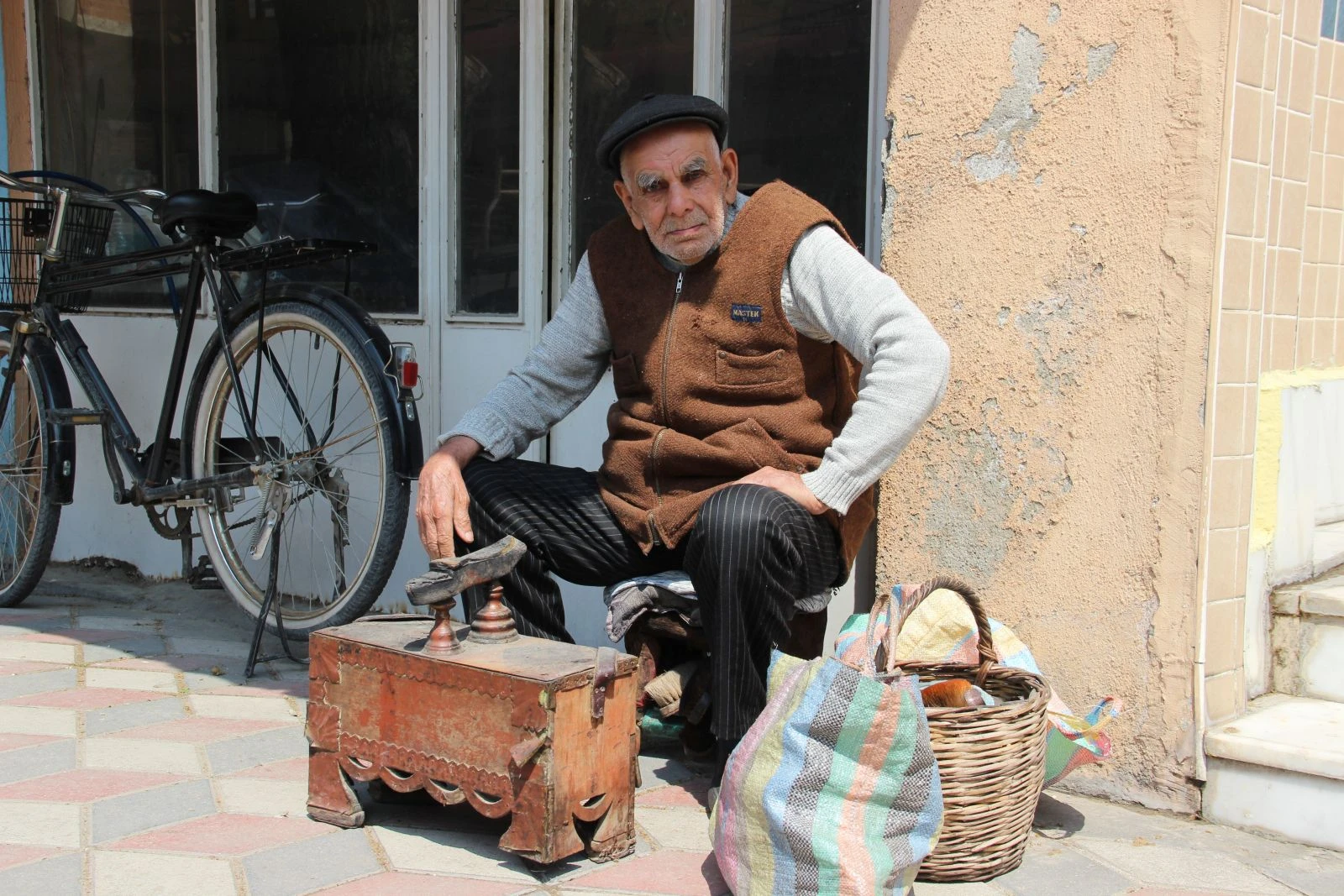 Boyacı sandığıyla yıllara meydan okuyor
