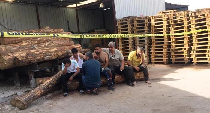 Kolunu iş makinesine kaptıran işçi öldü