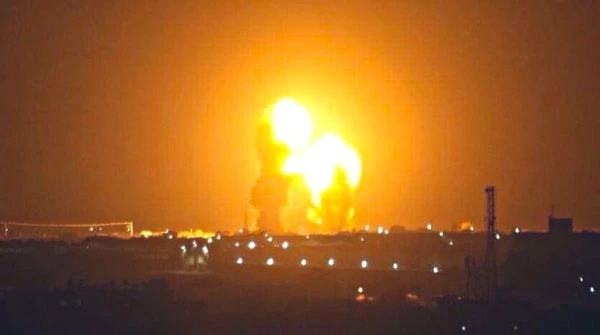 İran, Irak'taki ABD hava üssünü vurduğunu duyurdu