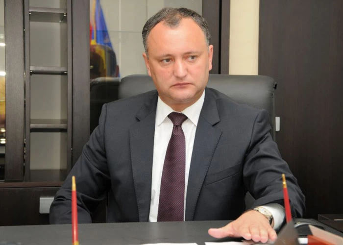 Moldova Cumhurbaşkanı AB bayrağını indirdi