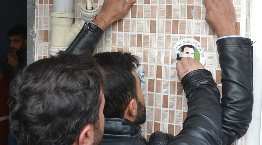 Adana'da polis terör operasyonu yaptı, vatandaş alkışlarla destek verdi