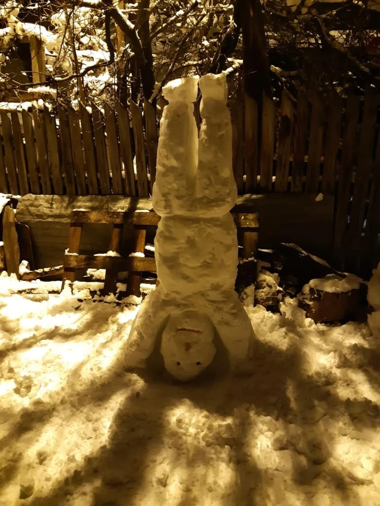 Kardan gelin yapıp, kına gecesi düzenlediler