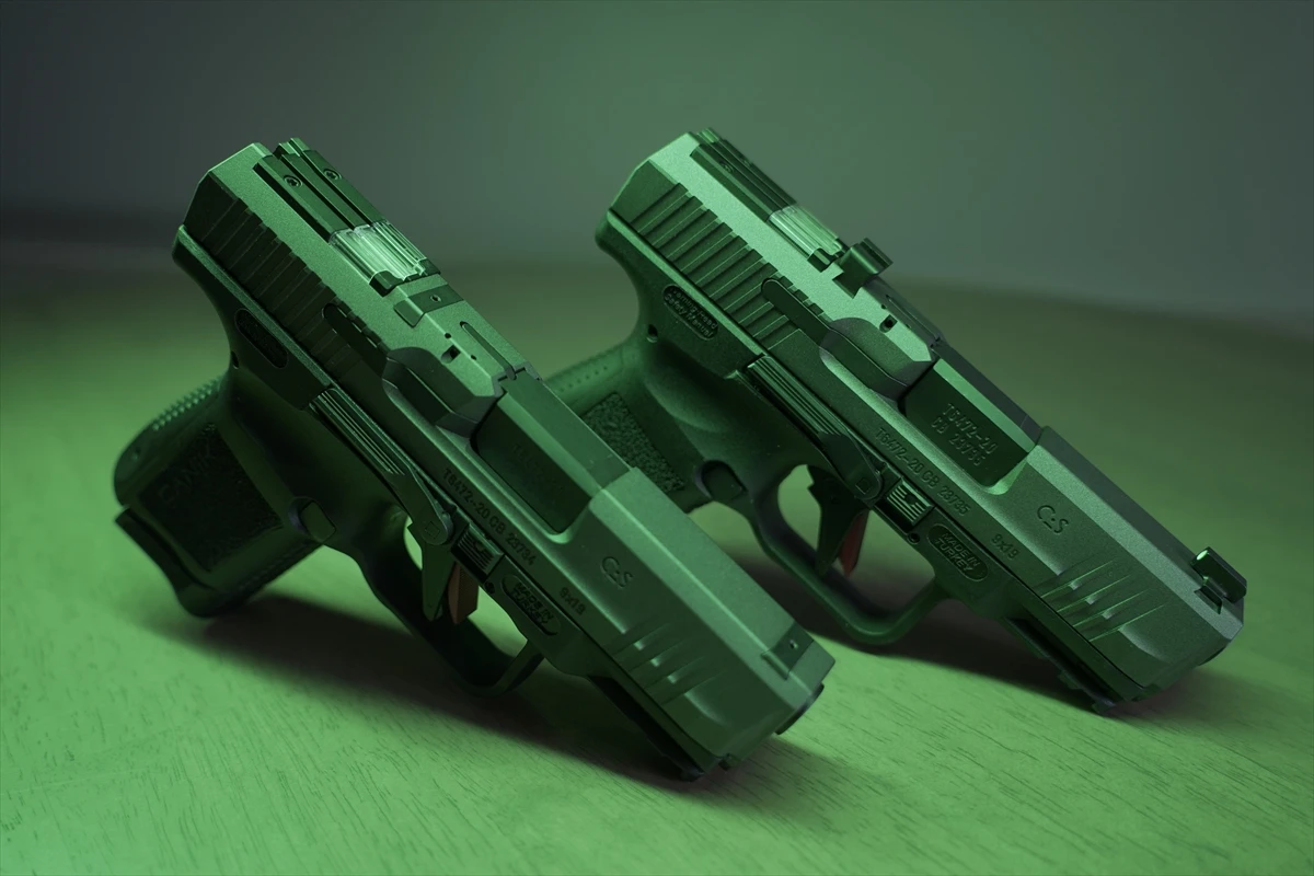 Yılın tabancası ödülünü Türkiye'ye getirmeyi hedefliyor