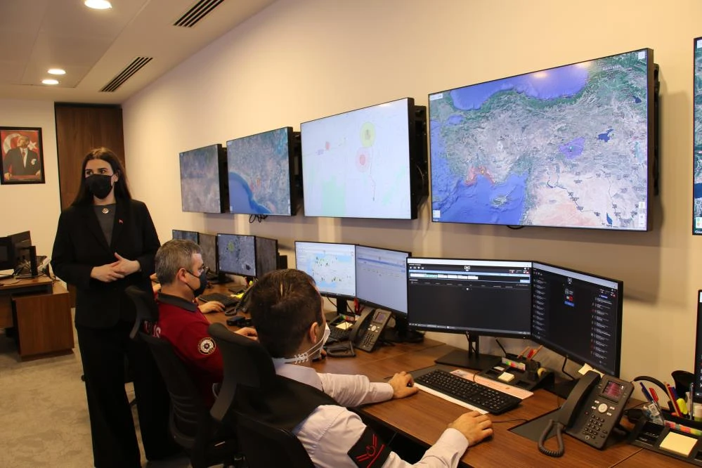 Şiddet mağduru kadınlar için Elektronik İzleme Merkezi