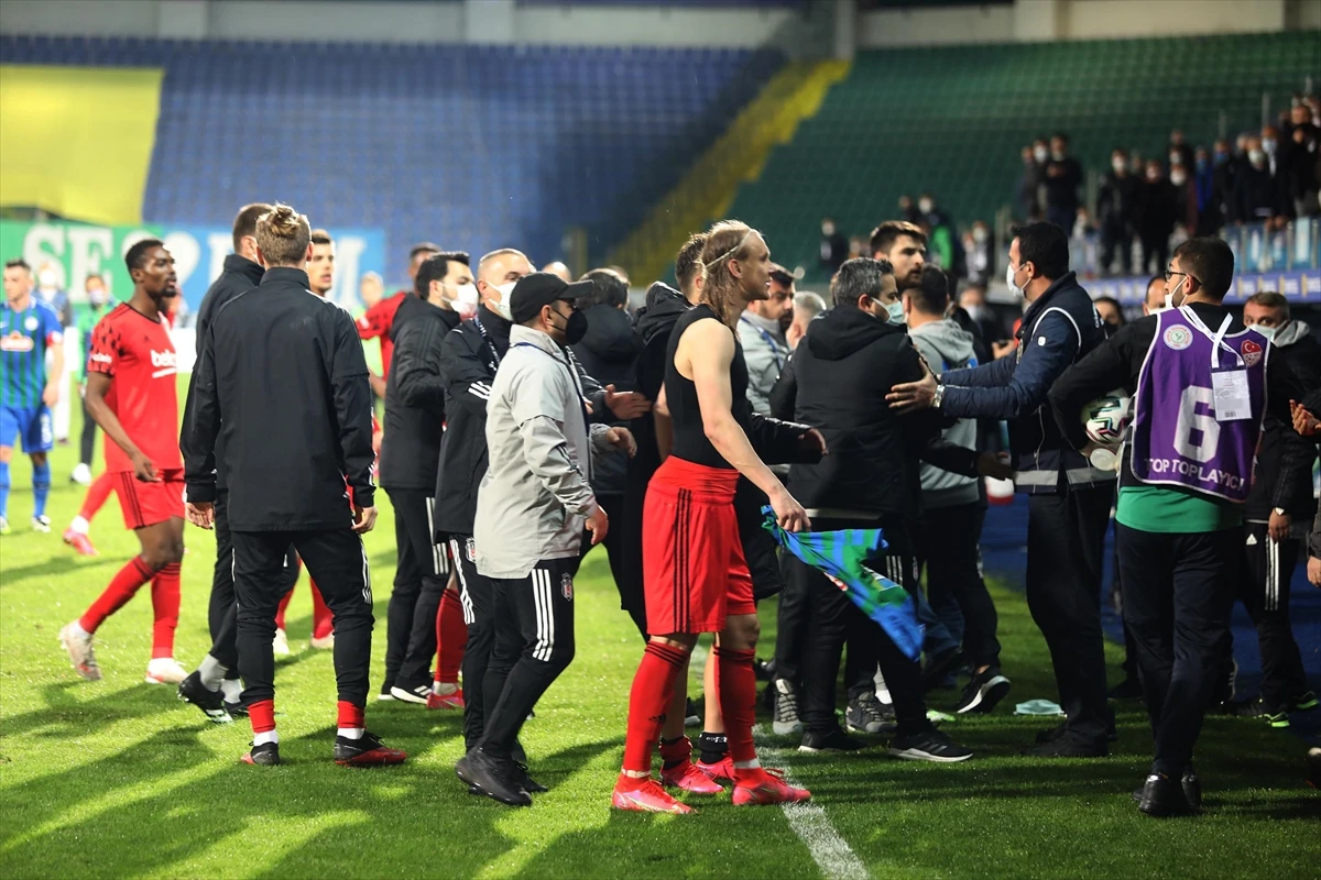 Çaykur Rizespor-Beşiktaş maçı sonrası gerginlik