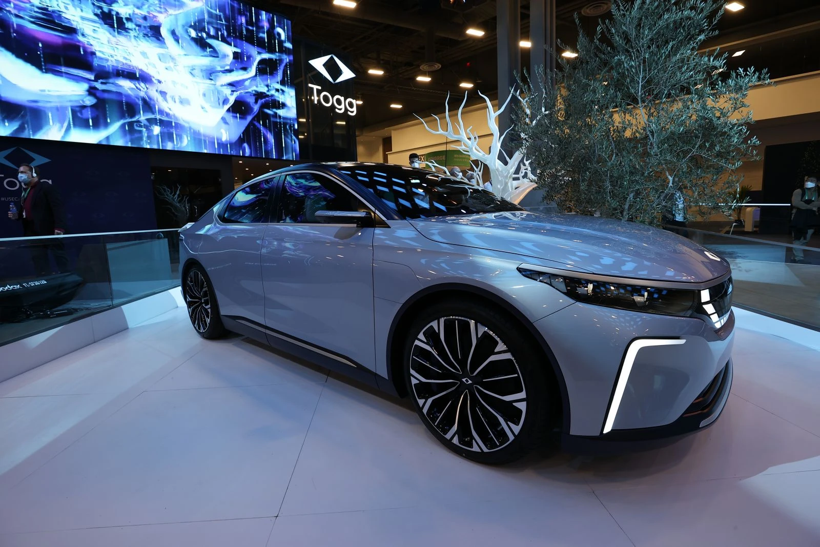 Yunanistan’dan yerli otomobil TOGG’a övgü dolu sözler: Avrupa’yı fethetmeye hazır