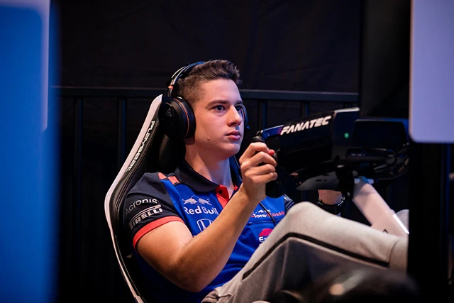 Cem Bölükbaşı 2022'de Formula 2'de yarışacak