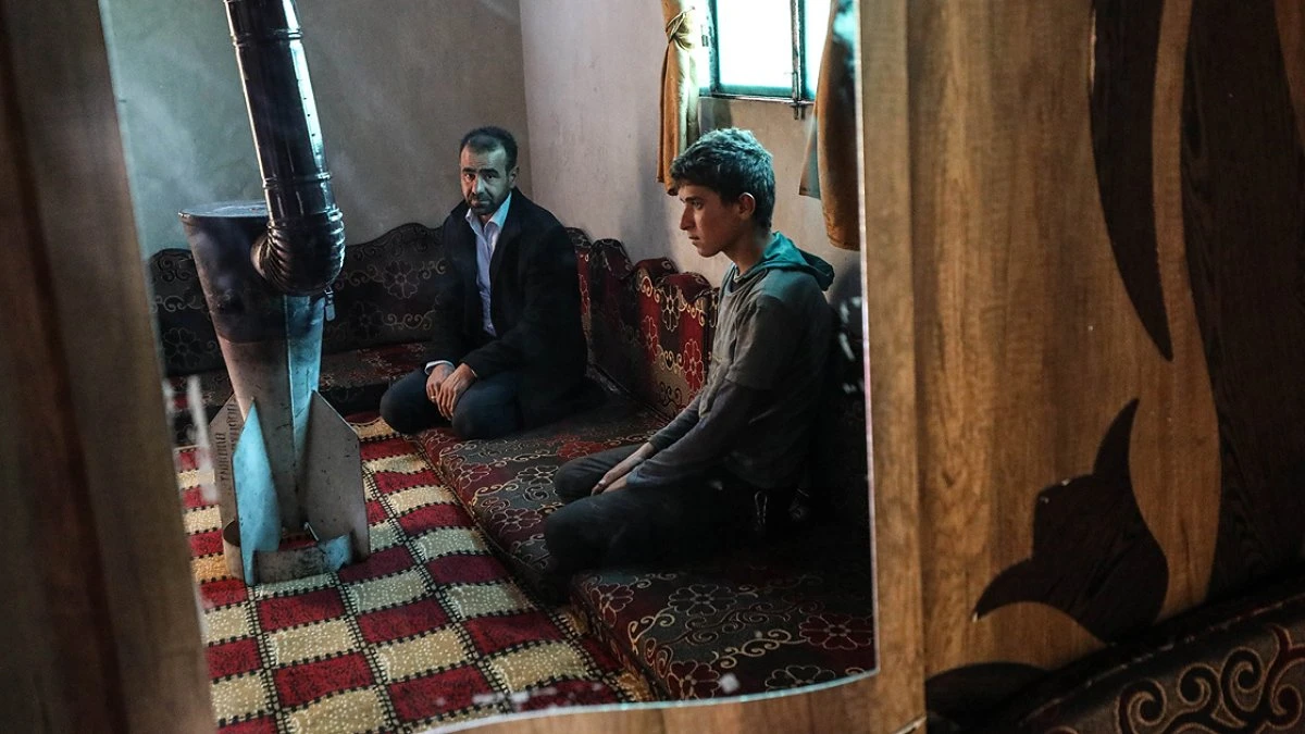 Ailesine acı yaşatan roketi hatıra olarak tuttu: Kalıntısından soba yaptı