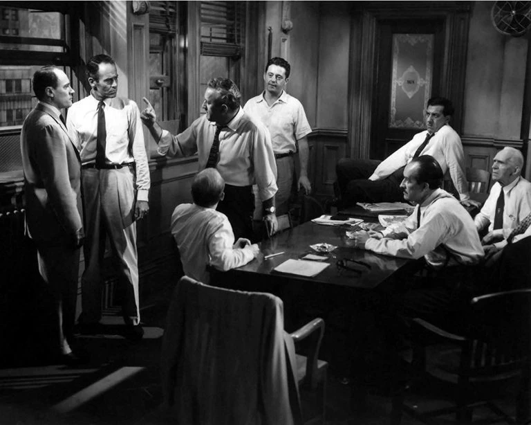 12 Angry Men (12 Öfkeli Adam)