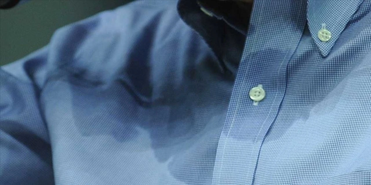 Aşırı Terleme Nedenleri, Terleme Sağlığımız İçin Faydalı mı?