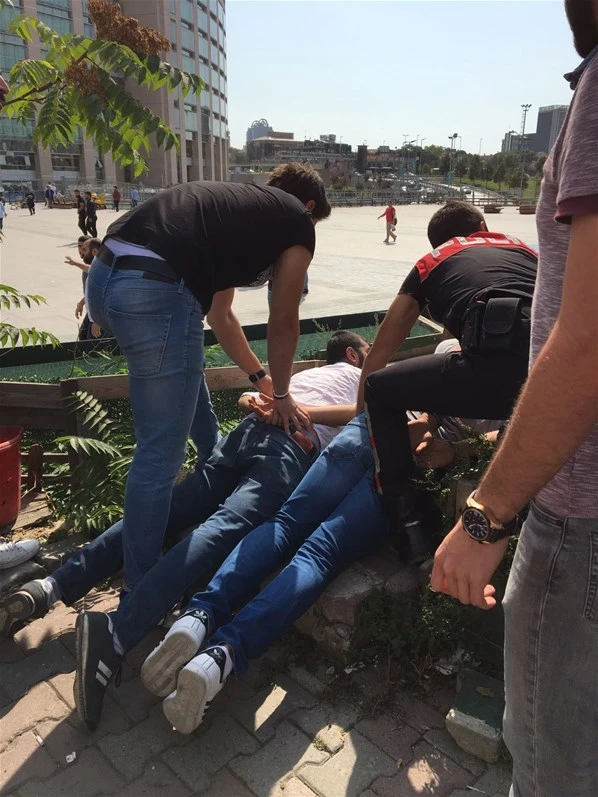 Çağlayan Adliyesi önünde çatışma çıktı!