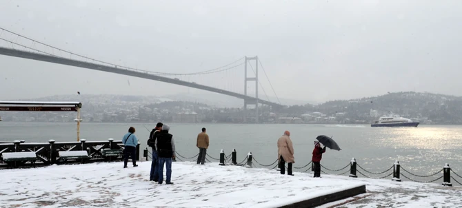Dikkat, Meteoroloji İstanbul için saat verdi