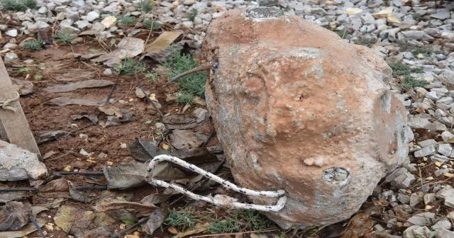 TSK, El Bab'a yerleştirilmiş olan el yapımı patlayıcıların fotoğraflarını paylaştı