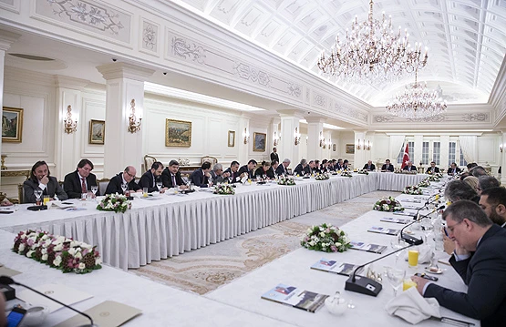 Başbakan Yıldırım medya temsilcileri ile buluştu