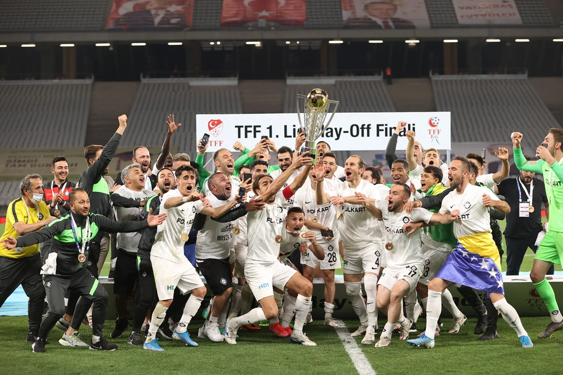 Süper Lig'e yükselen son takım Altay oldu