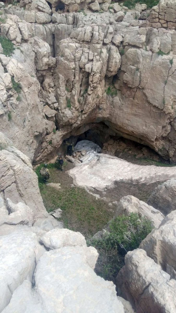 Şırnak Beytüşşebap'ta teröristler didik didik aranıyor
