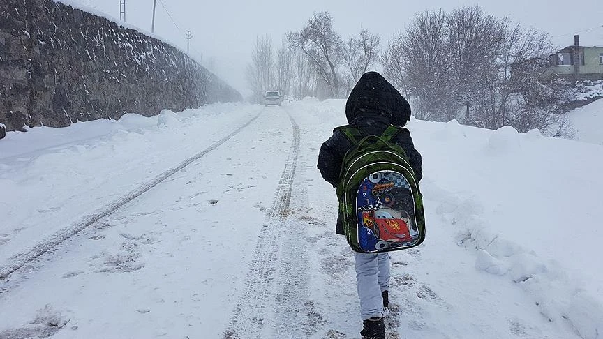 Ankara’da (7 Ocak) Pazartesi günü Okullar Tatil Mi? Ankara Valisi Vasip Şahin Açıklama Yaptı mı? İşte tatil olan iller