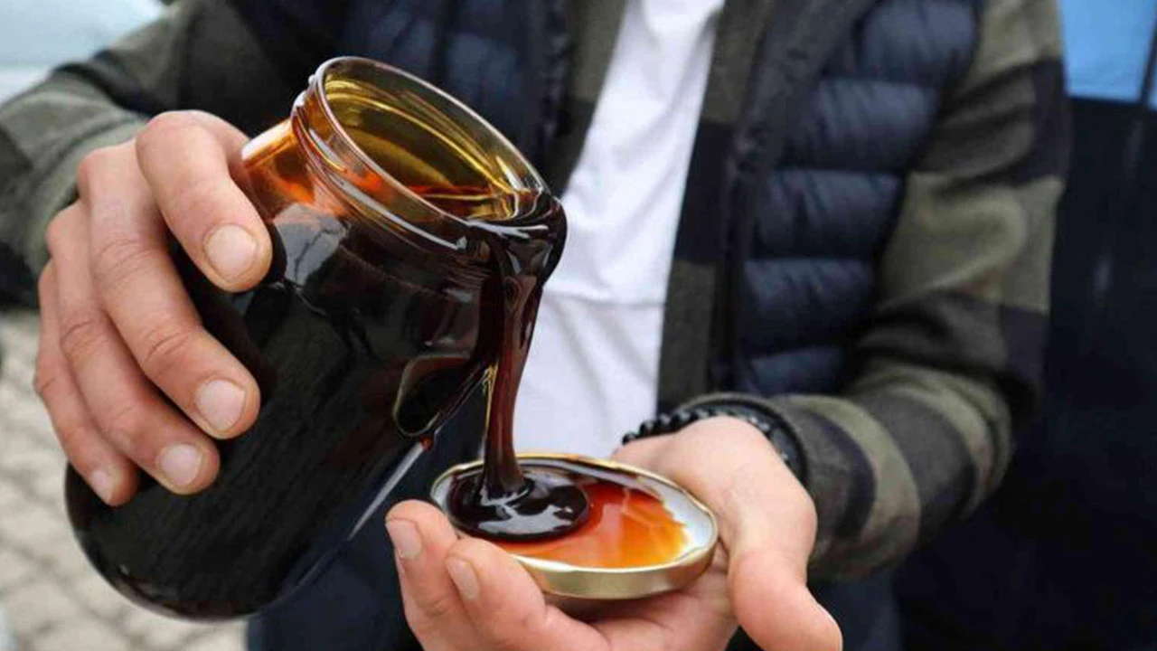 Düzce’de 935 kilogram ‘sahte’ bal ve pekmez ele geçirildi