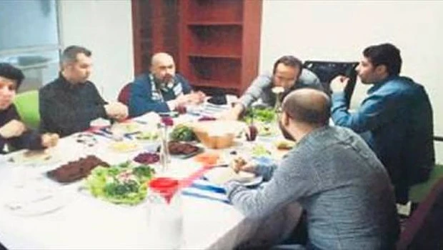 Fuatavni'nin ekibi ortaya çıktı