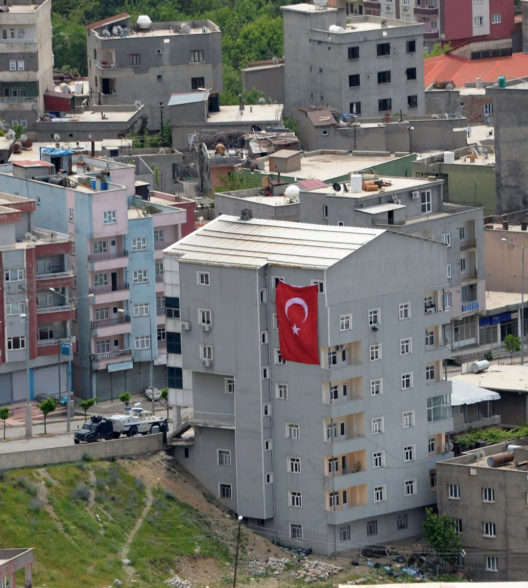 Şırnak'ta operasyonlara bayraklı destek